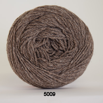 Organic Trio - Økologisk/Silke/Merinould/Bomuld fra Hjertegarn 5009 Brun