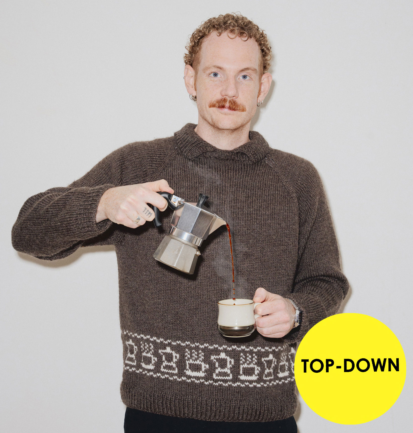 Strikkekit Espresso Sweater 2688 fra Hjertegarn Str. M - overvidde 112 cm.