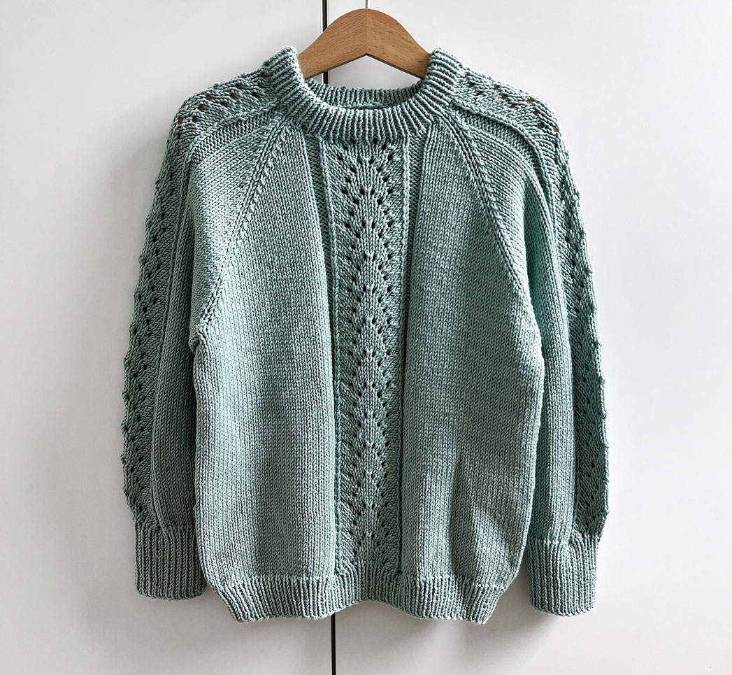 2748 Maja Sweater fra Hjertegarn