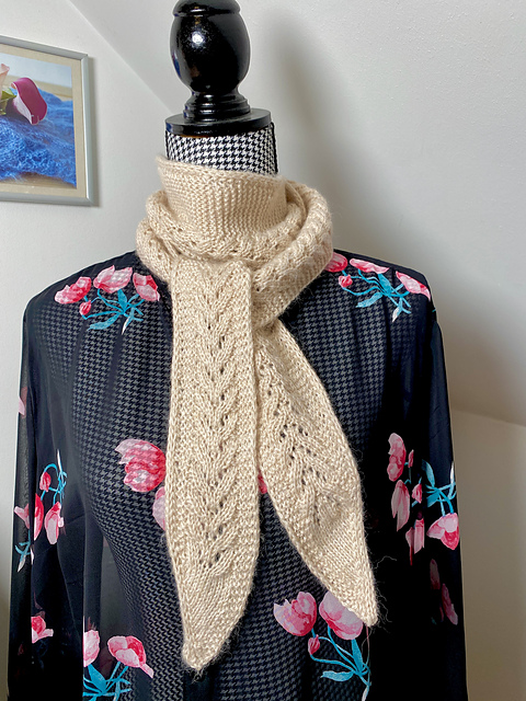 Green Leaf Scarf fra Reumert Knit
