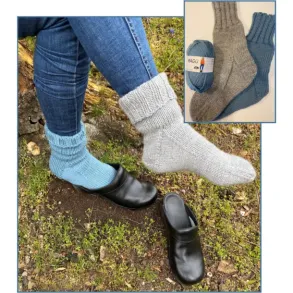 1257 Ragg strmper fra Hjertegarn