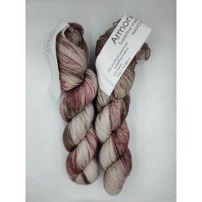 Armonia Handdyed - Hndfarvet/Merinould/Nylon fra Hjertegarn