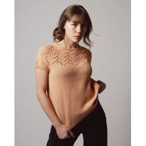 2670  Tine bluse fra Hjertegarn