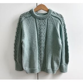 2748 Maja Sweater fra Hjertegarn