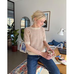 Friday Tee fra PetiteKnit