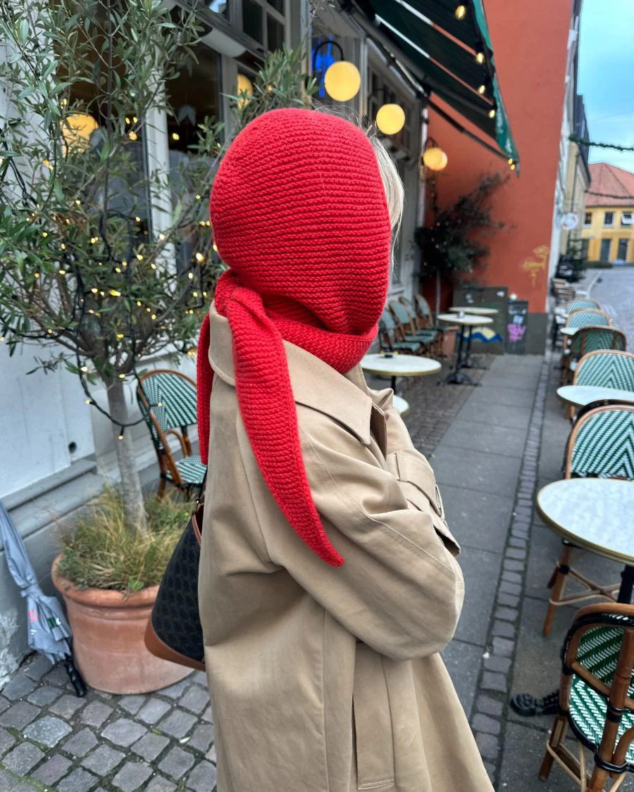 Strikkekit Sophie Hood fra PetiteKnit Str. L